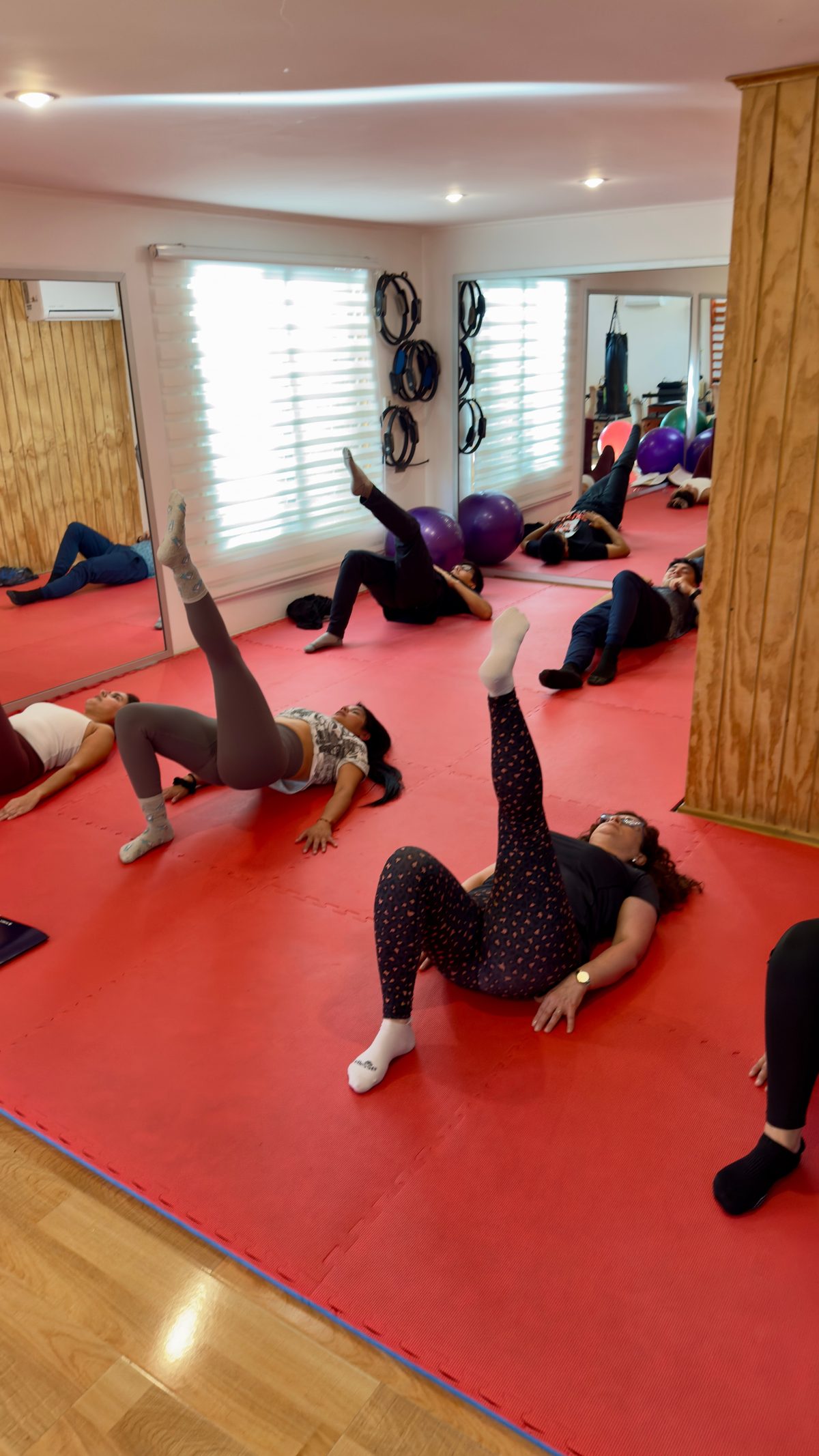Clase grupal de Pilates