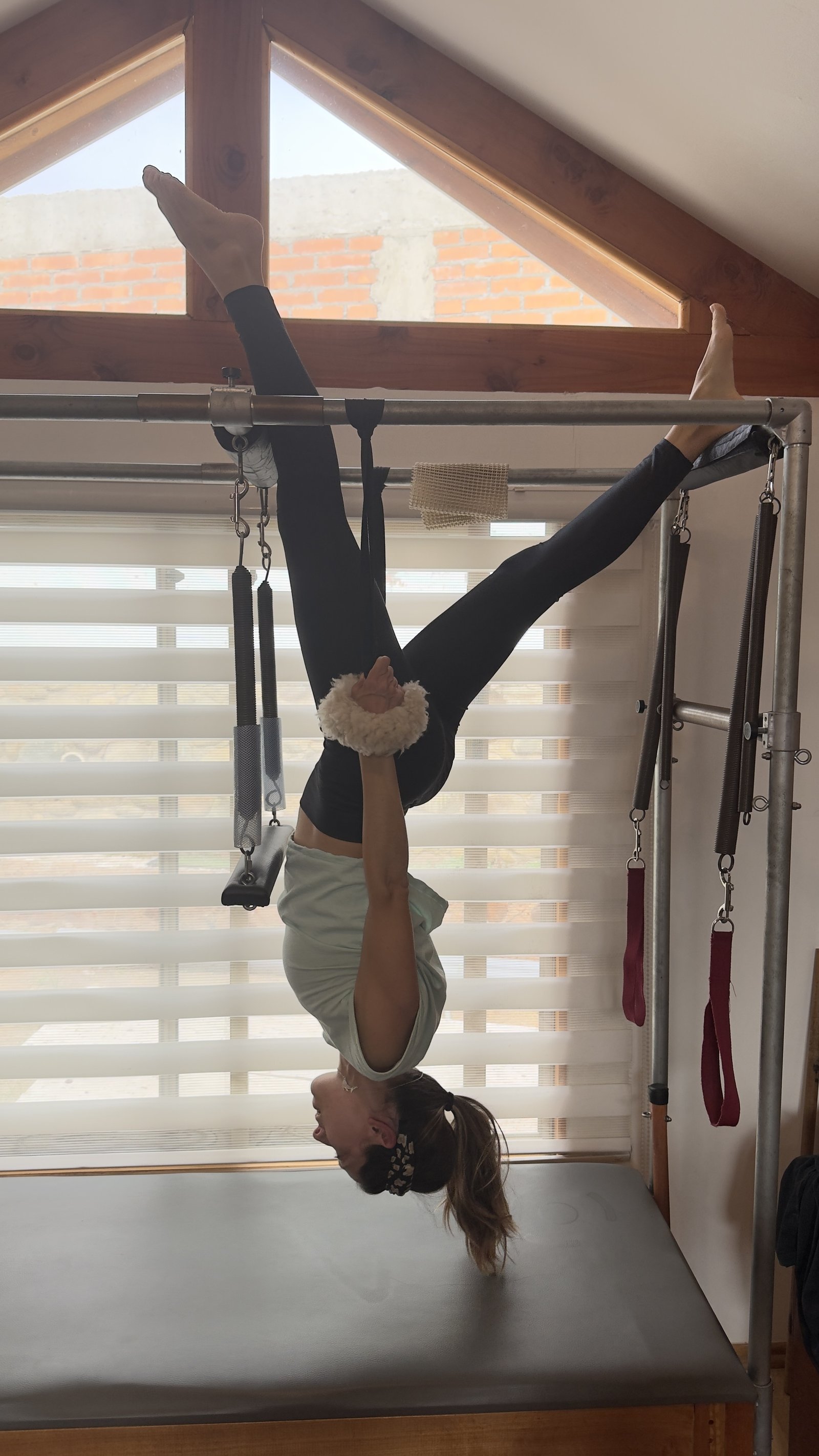 Ejercicio de elongación en Pilates